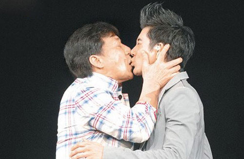 jacky-chan-leehom-wang-kiss.jpg