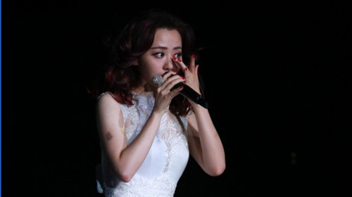 jane-zhang-injury-2015.jpg