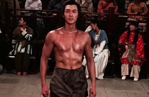 vincent-wong-shirtless.jpg